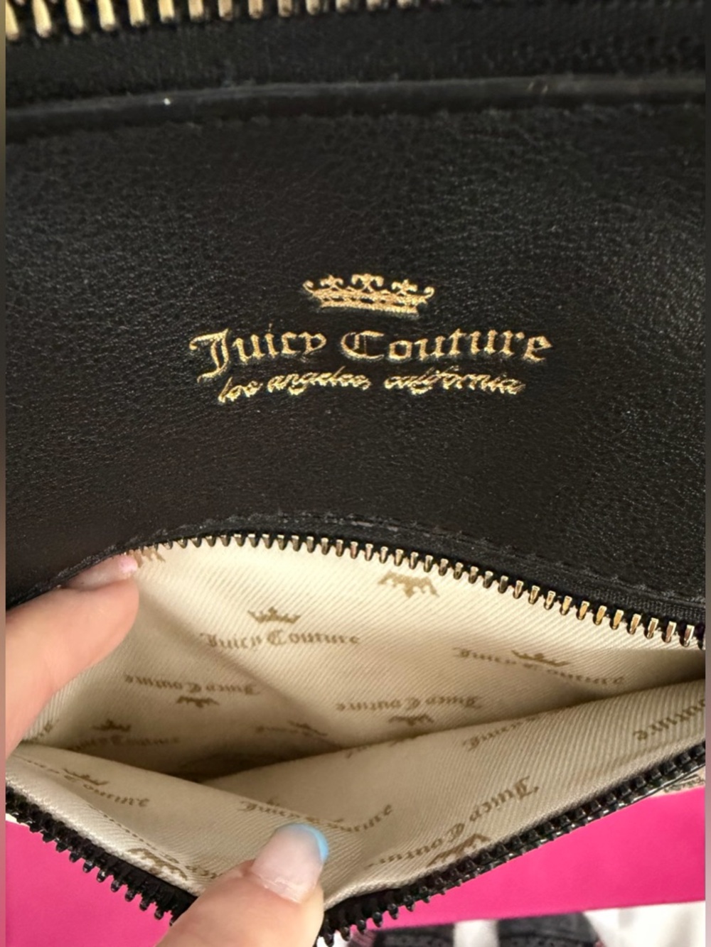 Juicy Couture Black and Tan Monogram Crossbody/Satchel/Tote with Key Charm NWT - Picture 7 of 15